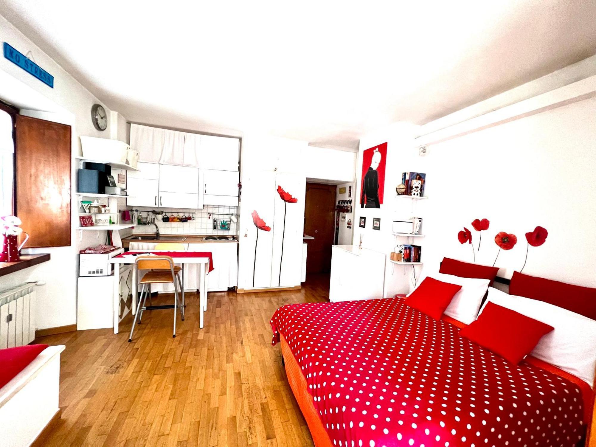 Lovely Studio Near Colosseum Rome Exterior photo
