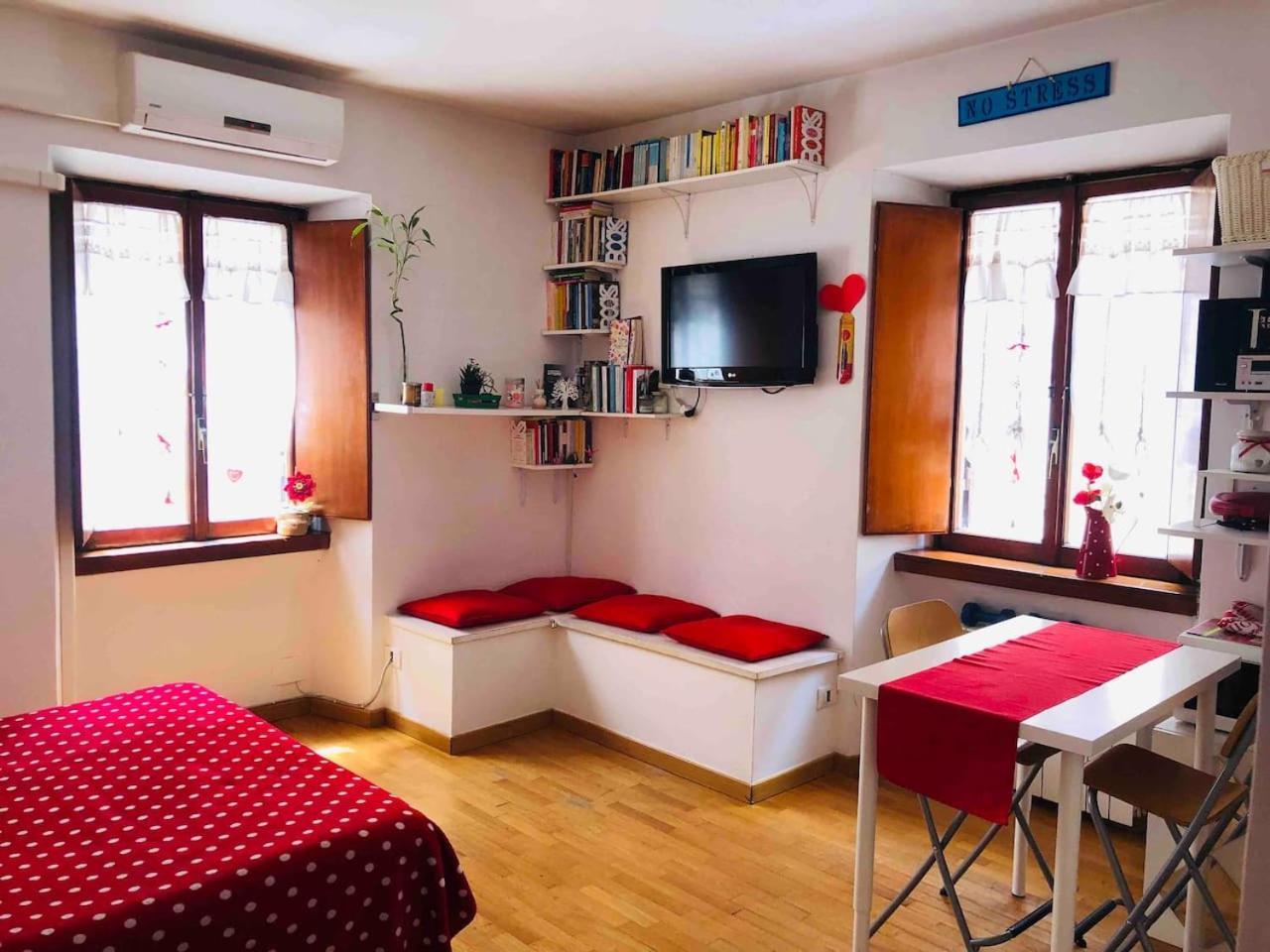 Lovely Studio Near Colosseum Rome Exterior photo